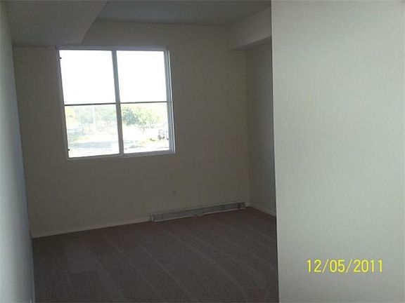 5th image of 1760 E Palomar St E #117