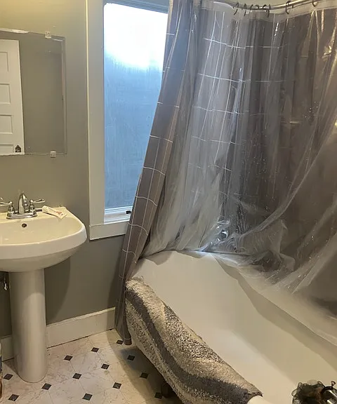 3935 Clark Ave #2S — Photo 5