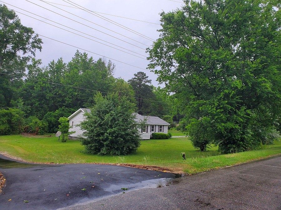 2nd image of 3685 S Lizella Rd