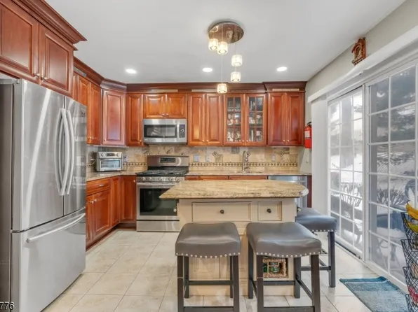 2207 Middlefield Ct, Denville Twp., NJ 07834