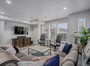 56 E Golden Privet Dr, Draper, UT 84020