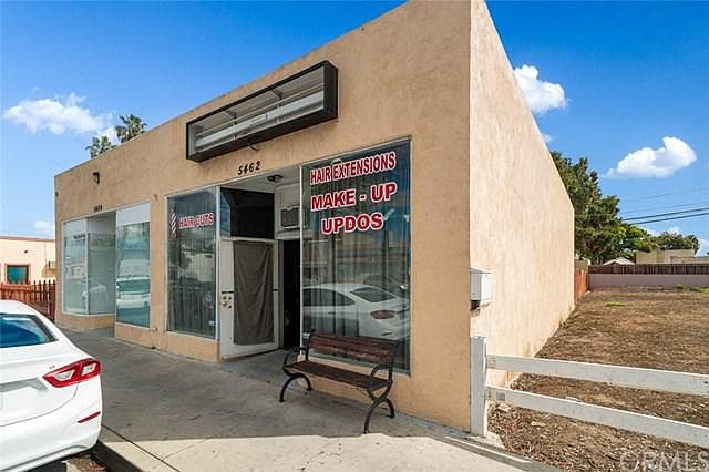 2nd image of 5462 Atlantic Ave
