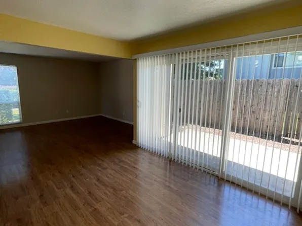 1665 Russell Ave, Santa Rosa, CA 95403