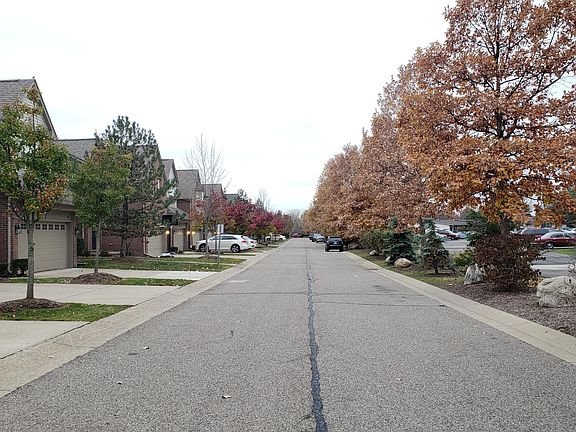 4th image of 41081 N Maplewood Dr