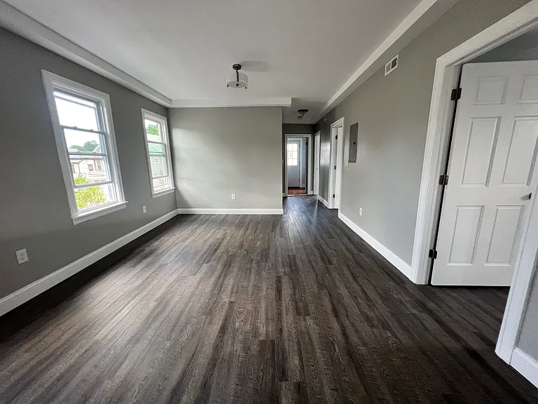 63 Gale St #2 — Photo 3