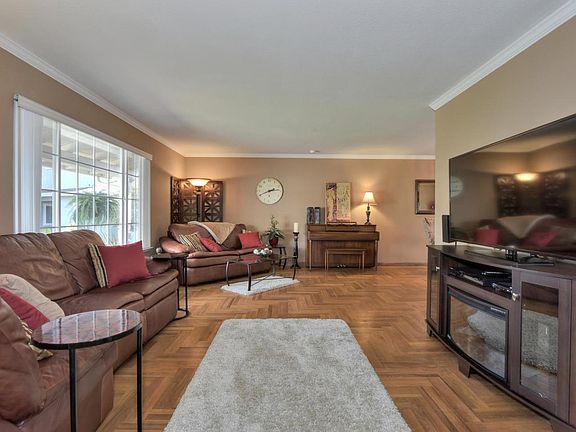 4th image of 6245 Purple Knoll Ct