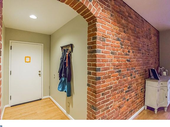 3rd image of 102-22 Church St #303