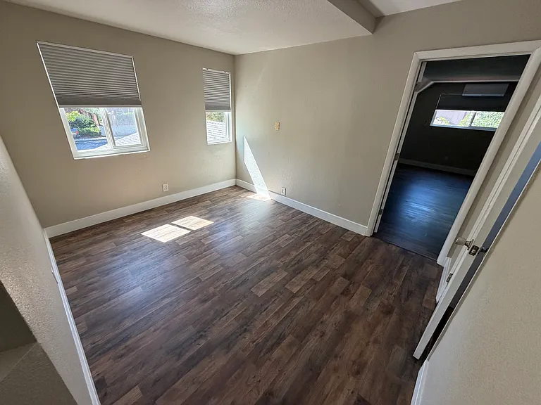 1400 Severn Dr — Photo 16