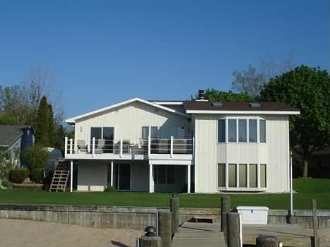 17728 170th Ave photo 1