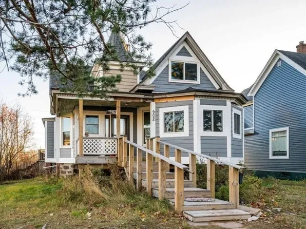 902 9th Ave, Two Harbors, MN 55616