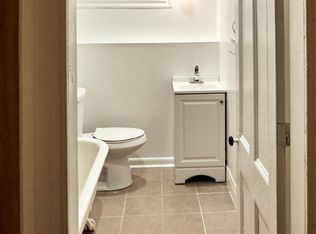 368 S 11th St #2, Newark, NJ 07103