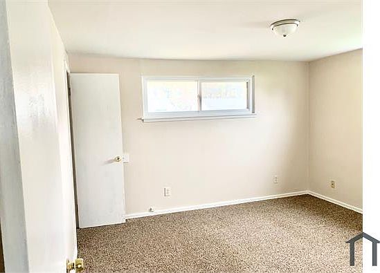 5th image of 2833 Cromwell Dr