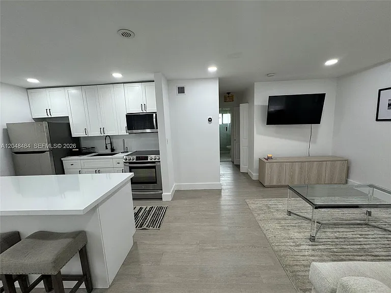 5921 Garfield St #2 — Photo 12