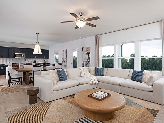 The Estates at Casteel - Lancaster Interior Image 2