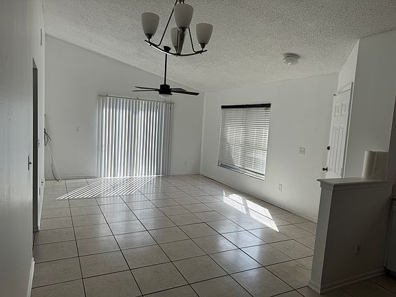 3rd image of 11220 River Grove Dr