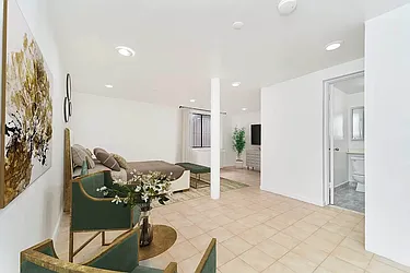 Rented by Living New York