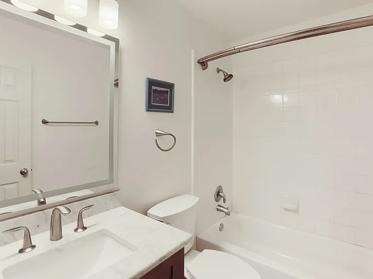 2911 Dason Ledge — Photo 40