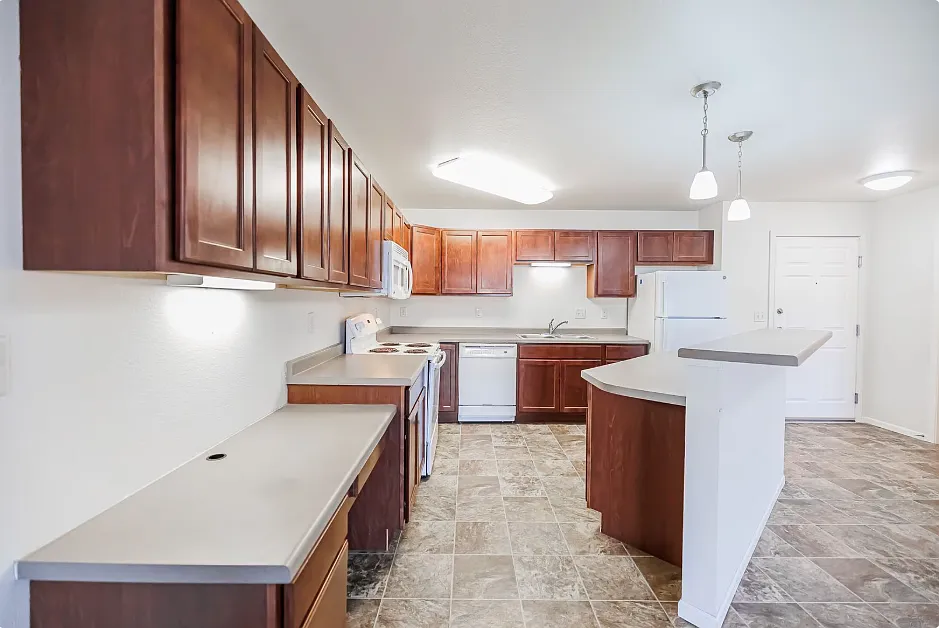 785 8th Street Southwest - 110 — Photo 1