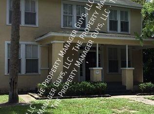 111 N Stone St, Deland, FL 32720