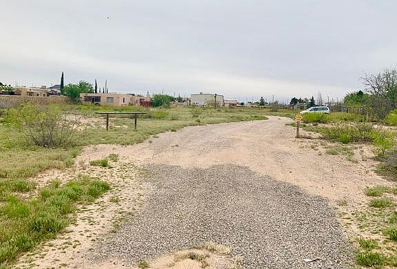 3rd image of 6136 Quail Ave