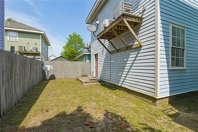 407 N Tonti St — Photo 33