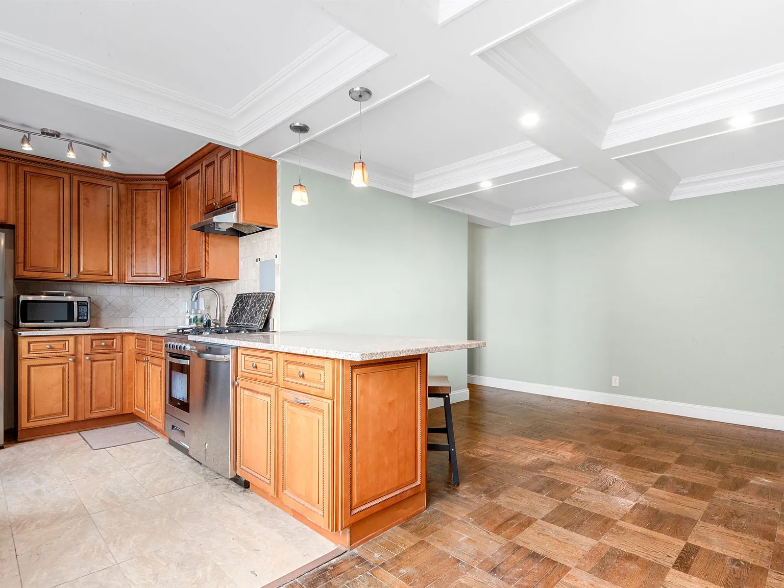 1 bed, 1.0 bath, 600 sqft, $2,600 — Photo 3