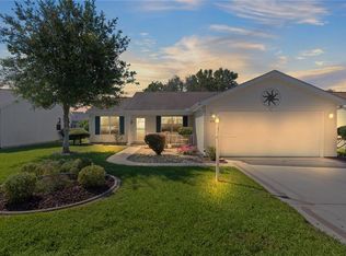 512 Valencia Pl, Lady Lake, FL 32159