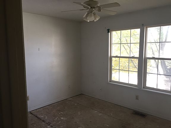 5th image of 71 Millet Ct