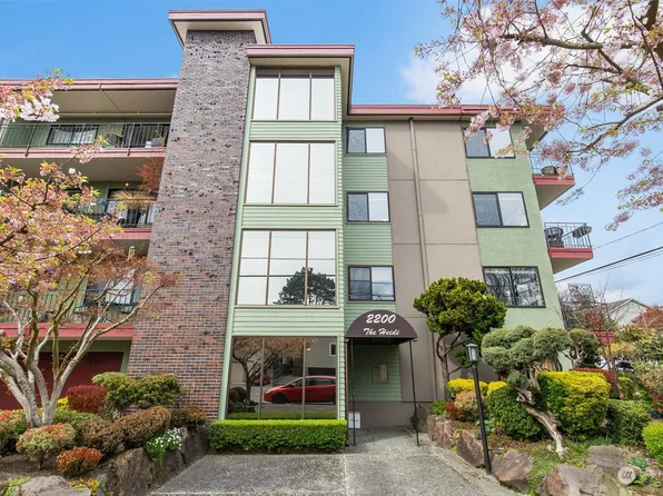 2200 NW 59th Street #203, Seattle, WA 98107
