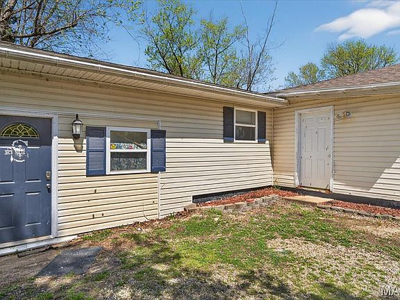 2nd image of 4267 Old Rd