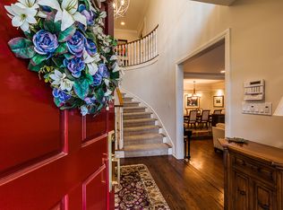 4062 Nogales Dr, Tarzana, CA 91356