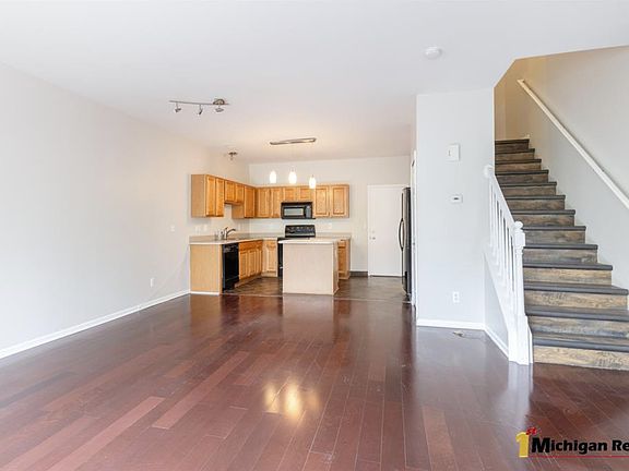 4th image of 11764 Farmington Rd #43