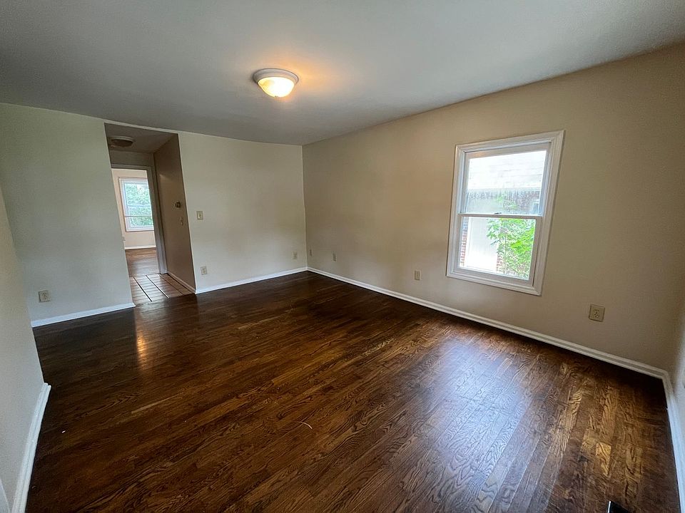 1st image of 2457-2459 East Ave