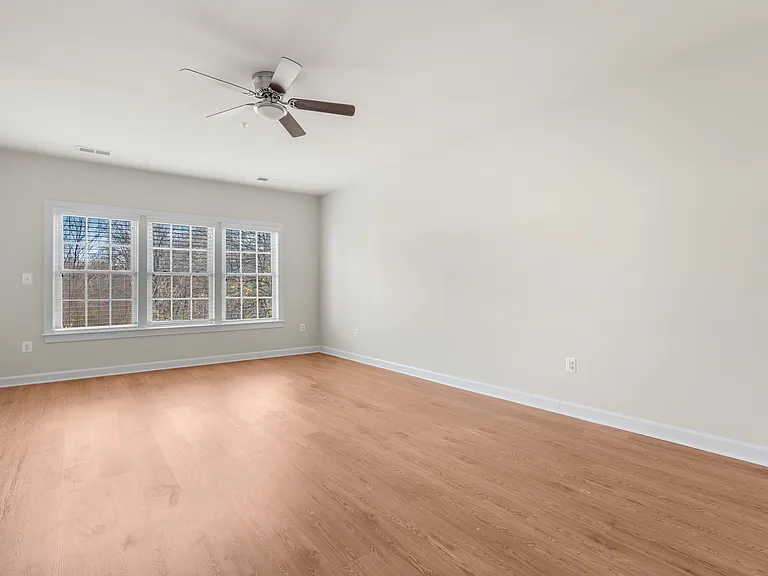 7451 Burnside Way — Photo 26