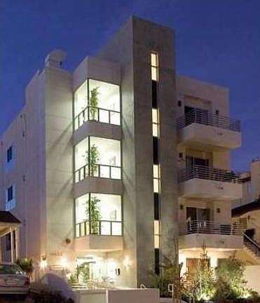 3rd image of 10633 Eastborne Ave APT 201