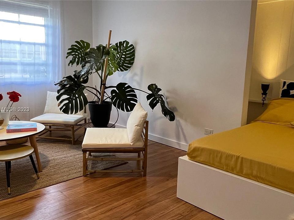 1st image of 1250 Drexel Ave #9