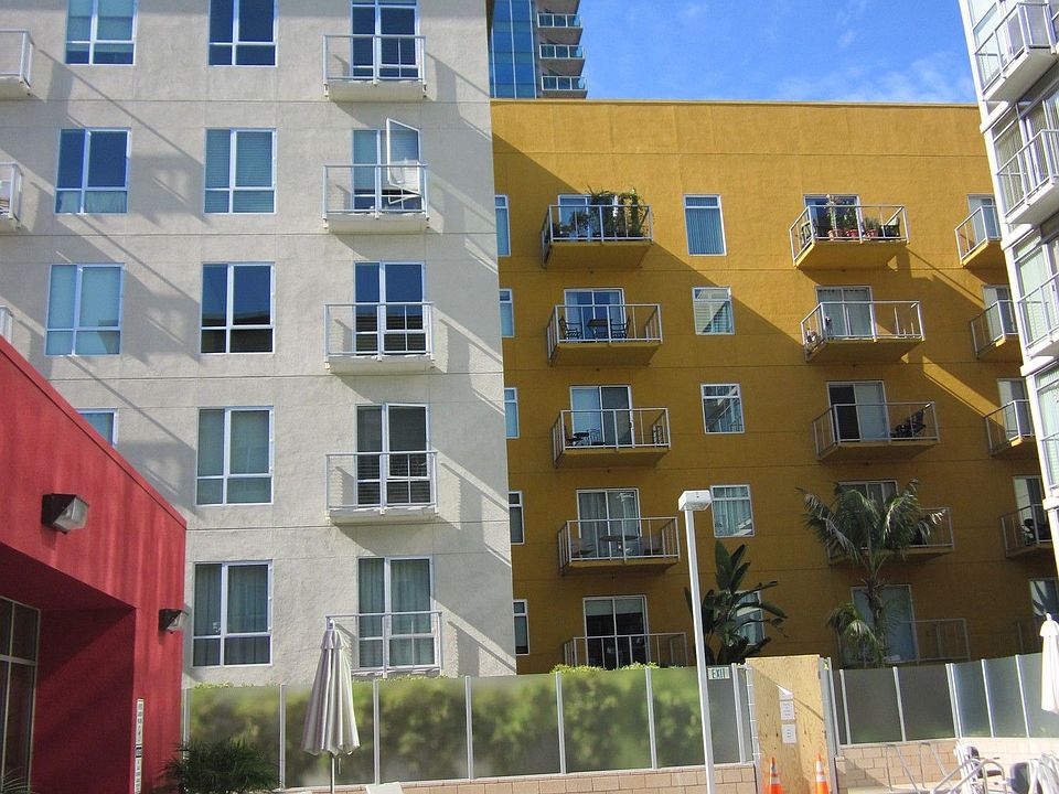 1st image of 645 W 9th St APT 330