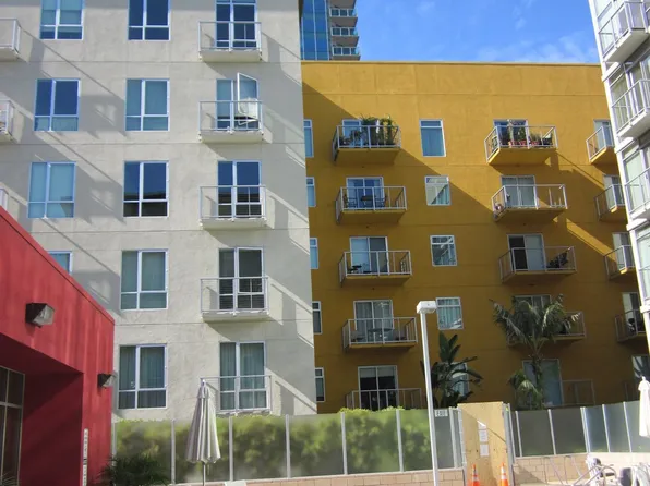 645 W 9th St APT 330, Los Angeles, CA 90015