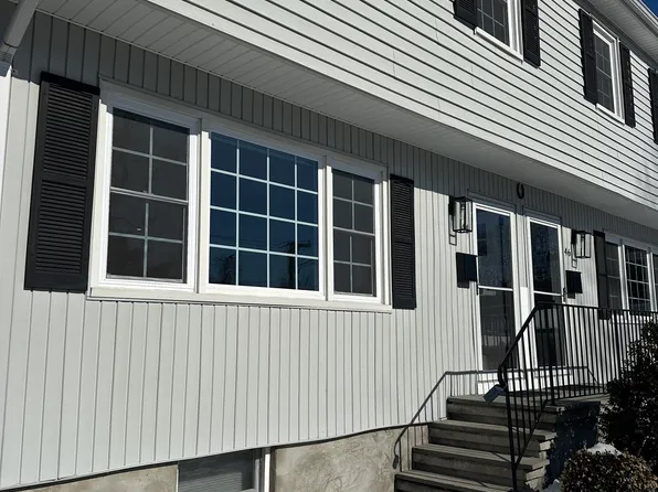 44 Hillside Ave, New Canaan, CT 06840