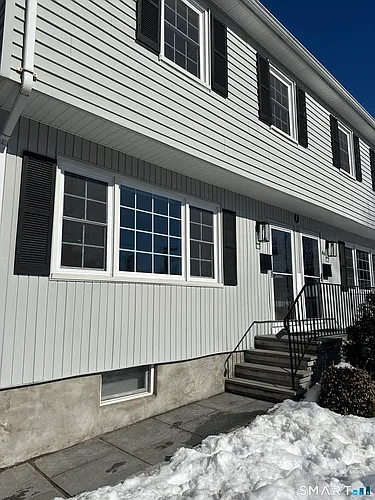 44 Hillside Ave Photo 1