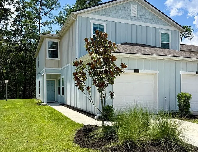 192 Pasadena Dr — Photo 1