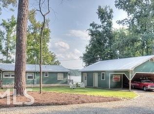 635 Pope Trl, Covington, GA 30014