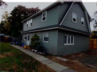 1 Geer St #A, Cromwell, CT 06416