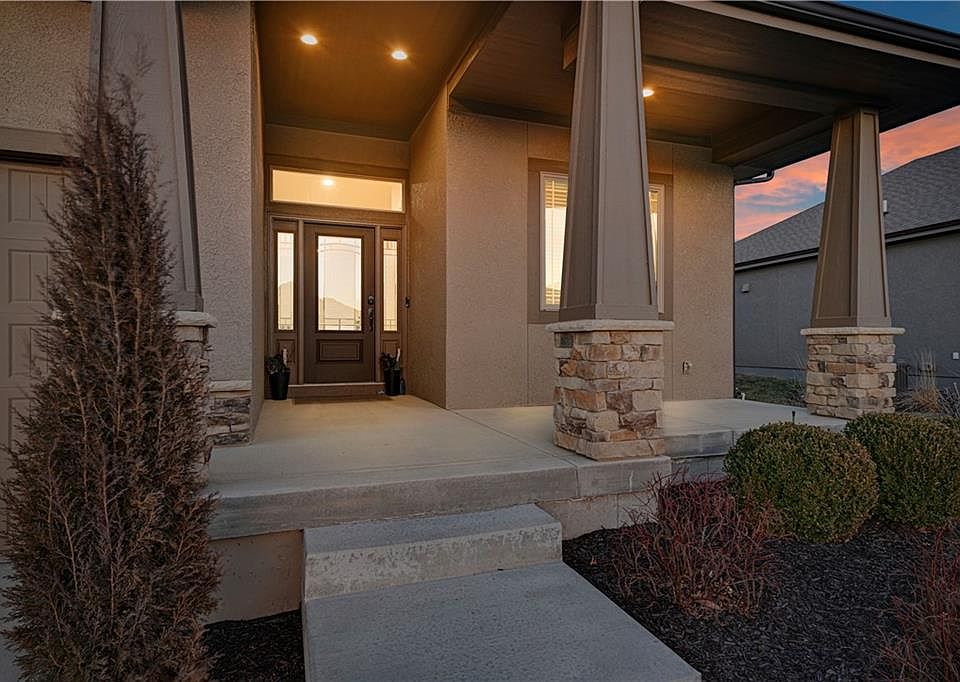 25064 W 112th Ter, Olathe, KS 66061 | Zillow