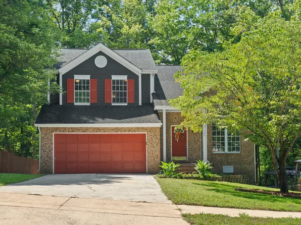 125 Montibello Dr, Cary, NC 27513