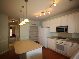 1059 Amberton Ln, Powder Springs, GA 30127