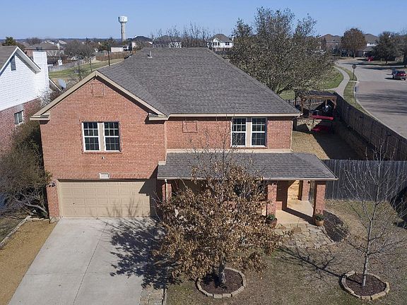 2nd image of 100 Ellicott Dr