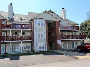 236 Shirley Ridge Dr, Saint Charles, MO 63304