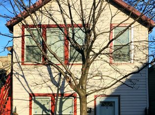 1725 S Desplaines St, Chicago, IL 60616