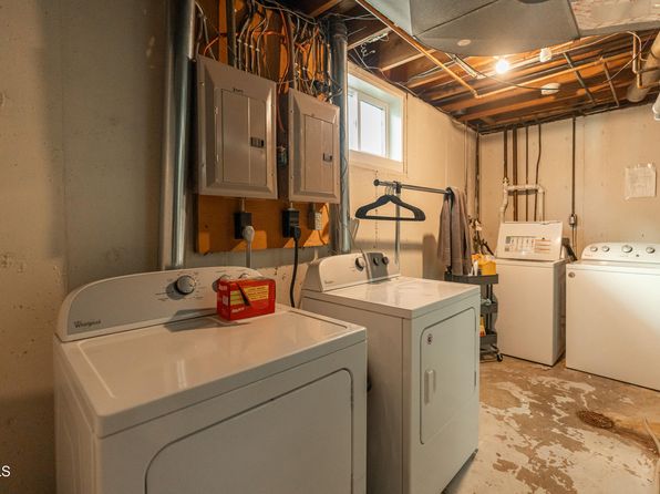 bismarck-north-dakota-78396356 picture